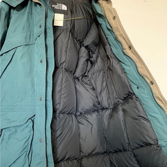 The North Face winter puffer - Picture 3 of 5